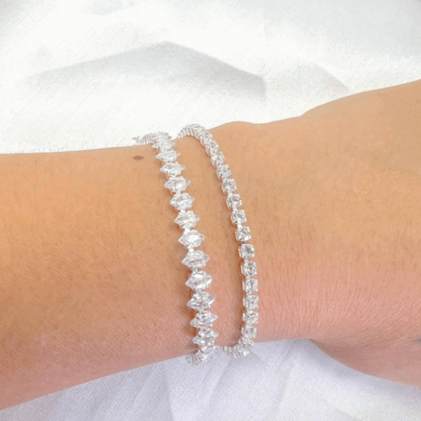 Kit com 2 Pulseiras Cravejadas de Zircônia e Navete Banhadas a Prata 925