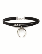 Colar Gargantilha Vintage Preto em Forma de Lua Crescente - Imagem 2