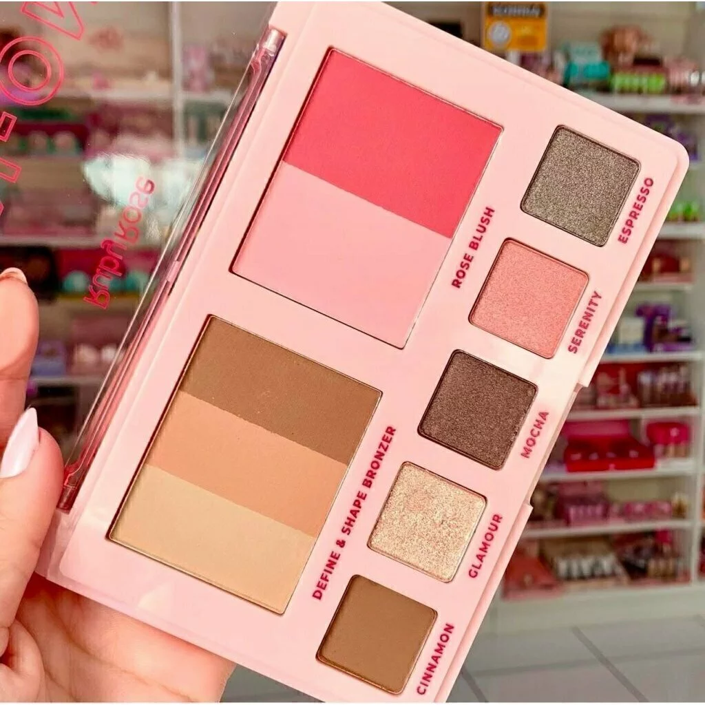 Paleta All in One Ruby Rose Paleta All in One - Multifuncional - Blush - Bronzer - Sombra Ruby Rose - Imagem 1