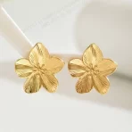 Brinco de Flor Dourada Vintage Elegante Banhado em Ouro 14K - Imagem 2