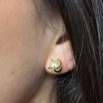 BRINCO PEROLA TORCIDO JOYARA- SEMI JOIA