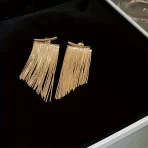 Brinco de Franja com Corrente Dourada Estilo Retro Elegante Joias Banhadas a Ouro 14K - Imagem 4