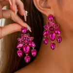 Brincos Lindos e Luxuosos Grande Pedra Rosa