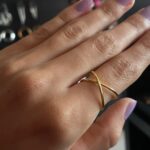 ANEL EM X SEMIJOIA JOYARA