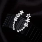 Ear Cuff de Aço Inoxidável para Mulheres com Pedras Strass em Formato Floral - Imagem 2