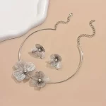 Conjunto de Luxo Flor Geométrico Oco 3D Brincos e Colar Prata