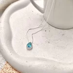 Colar Gota Azul Cravejado Folheado a Prata 925