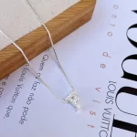 Colar Letra F Zircônia Folheado a Prata 925